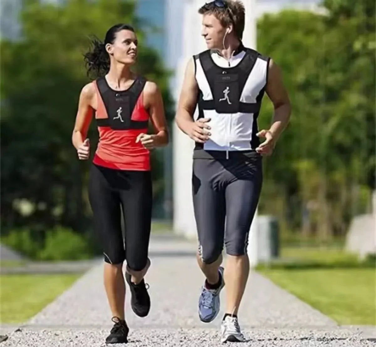 Sports Vest with Touchscreen Pocket and Reflective Strap